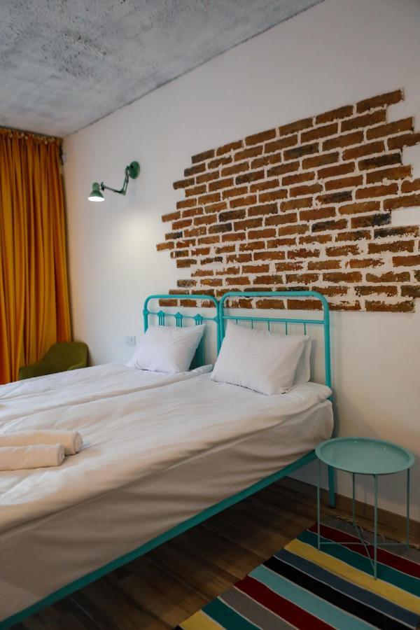 Hotel Arevi Gosh Eksteriør billede